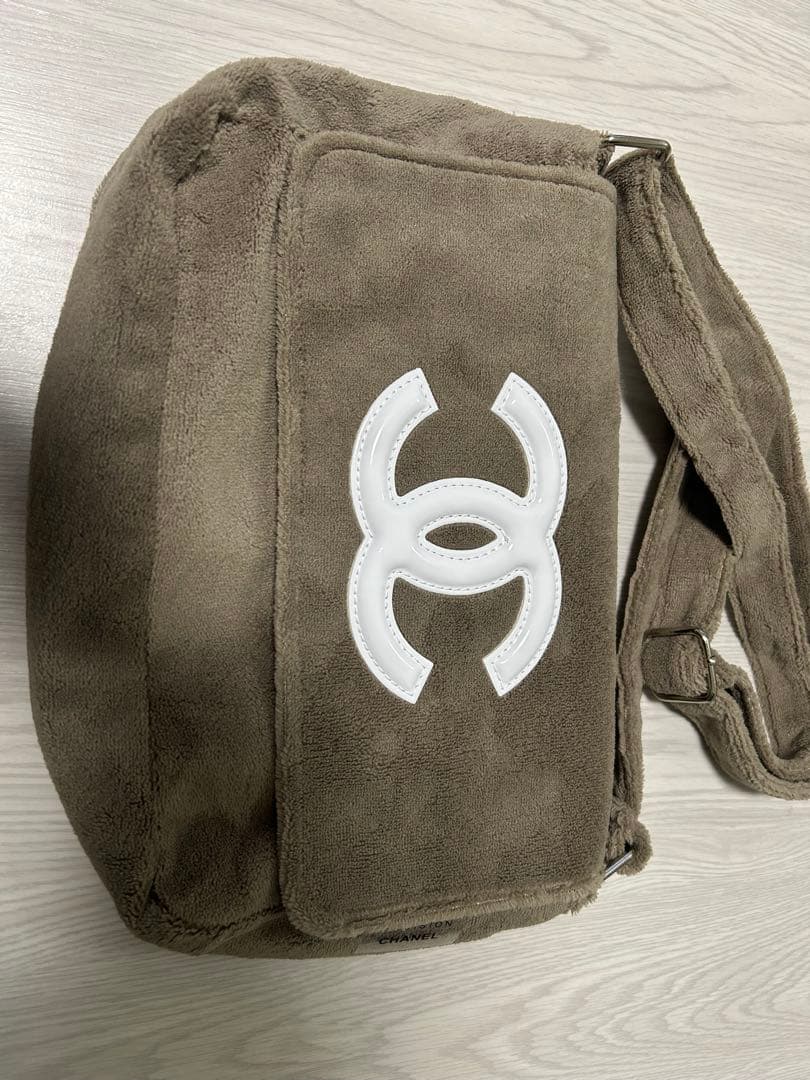 【CHANEL】 シャネル　ノベルティ　モコモコ　ショルダーバッグ★色違いあり