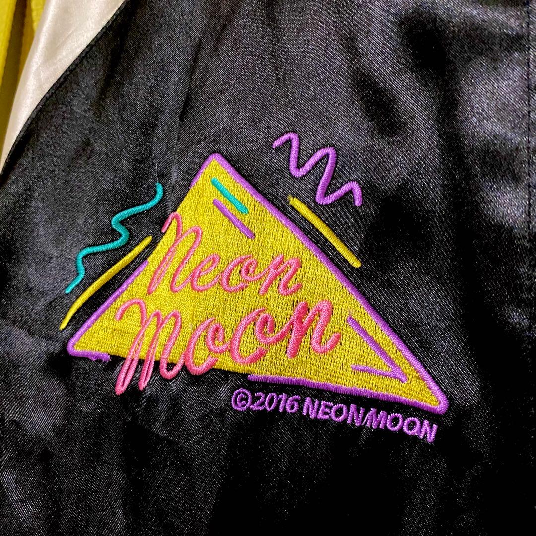 週末SALE中‼️【定価 ¥19,000円程度】neonmoon 韓国 スカジャン