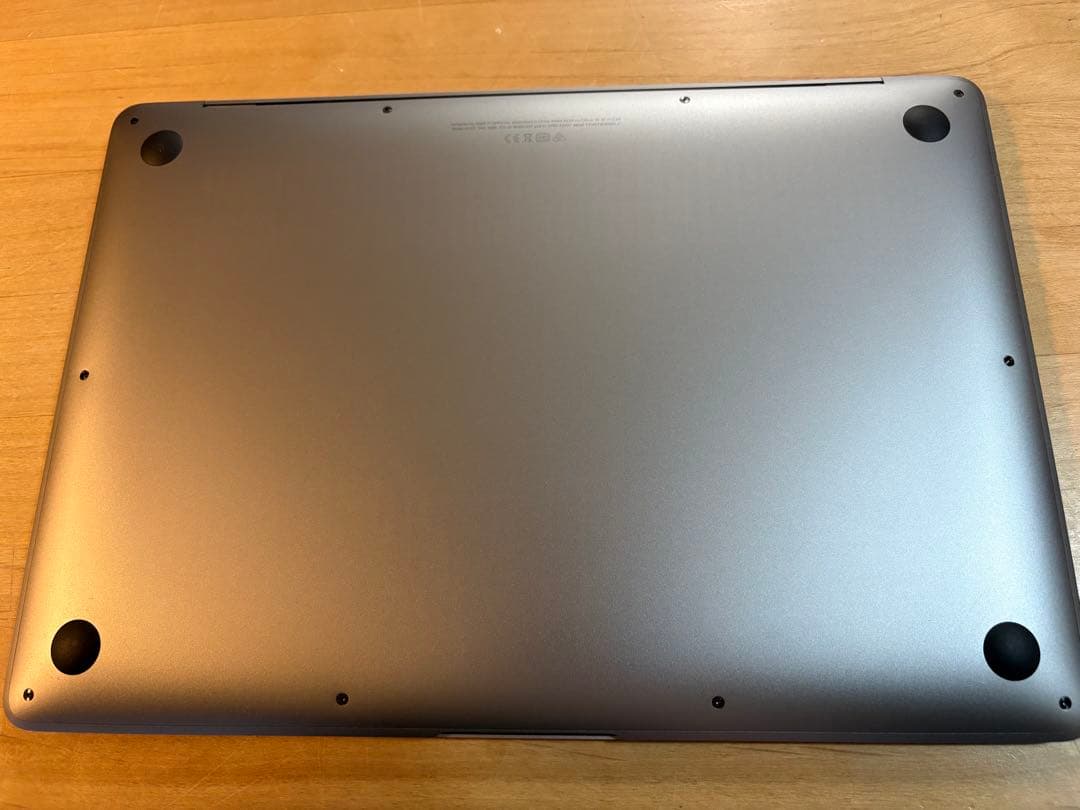 【美品】MacBook Air M1 2020 8GB/256GB