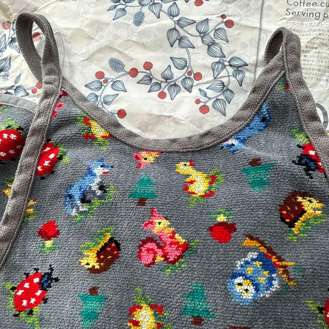 M*U様 フェイラー　ハイジフレンズフォレスト　エプロン　グレー