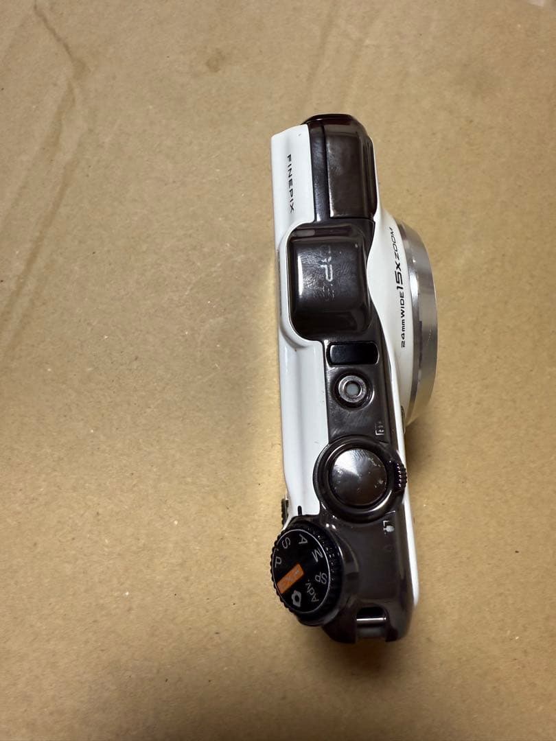 Fujifilm FinePix F600EXR 本体　動作確認済み