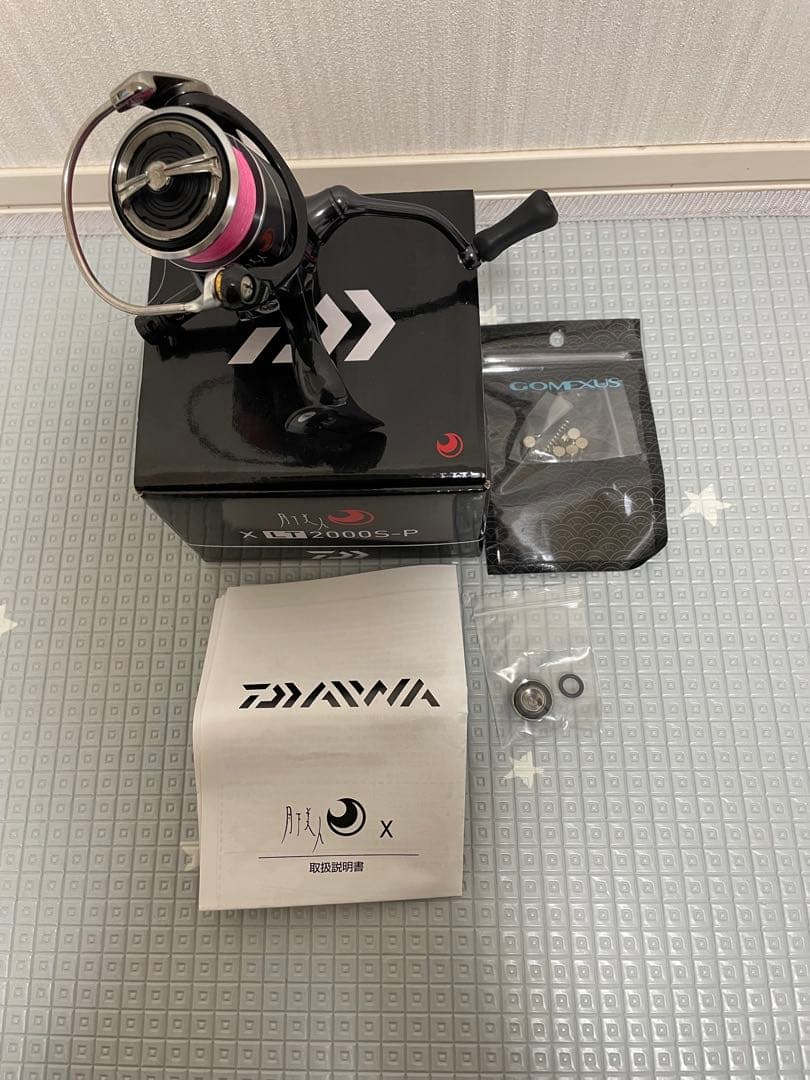 DAIWA 20月下美人xLT2000S-P peライン0.4号リールスタンド付