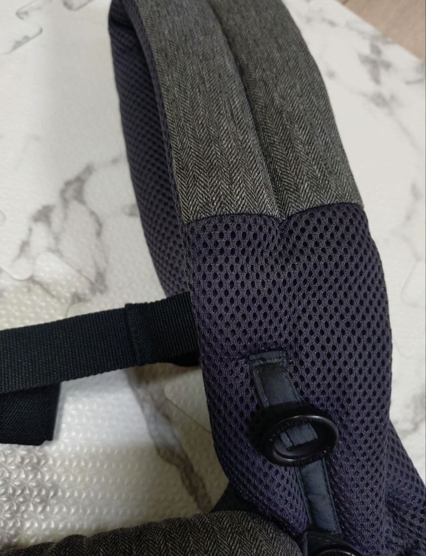 【美品】ergobaby オムニ360 クールエア　抱っこ紐