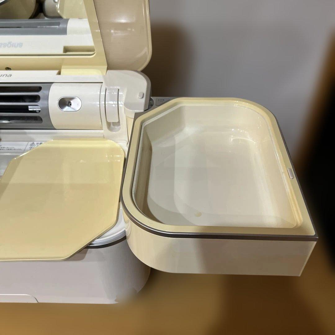 SAQINA美容器ミラー付きビジュー