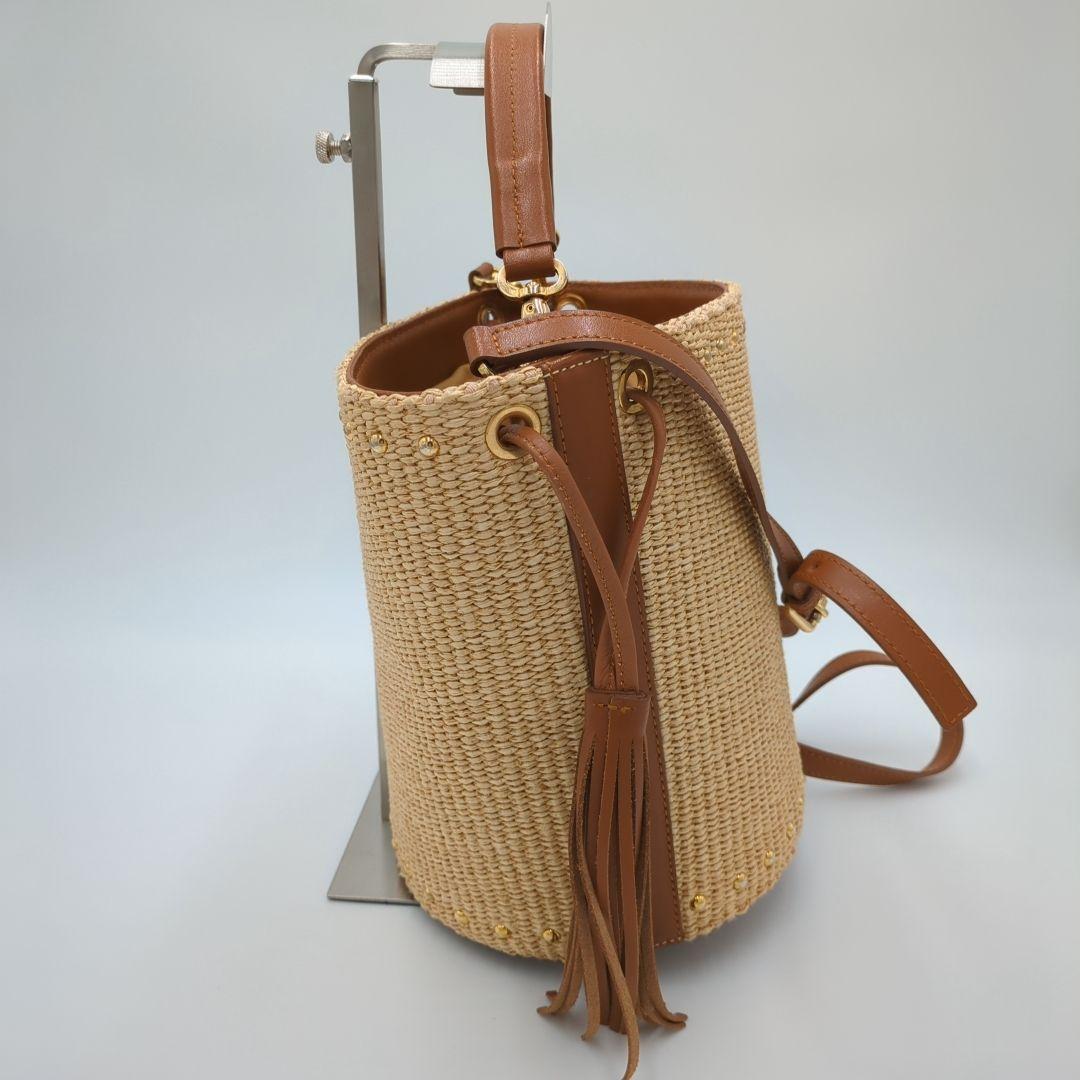 美品　クリスチャンヴィラ　タッセル　バケツ型　スタッズ付き 2way