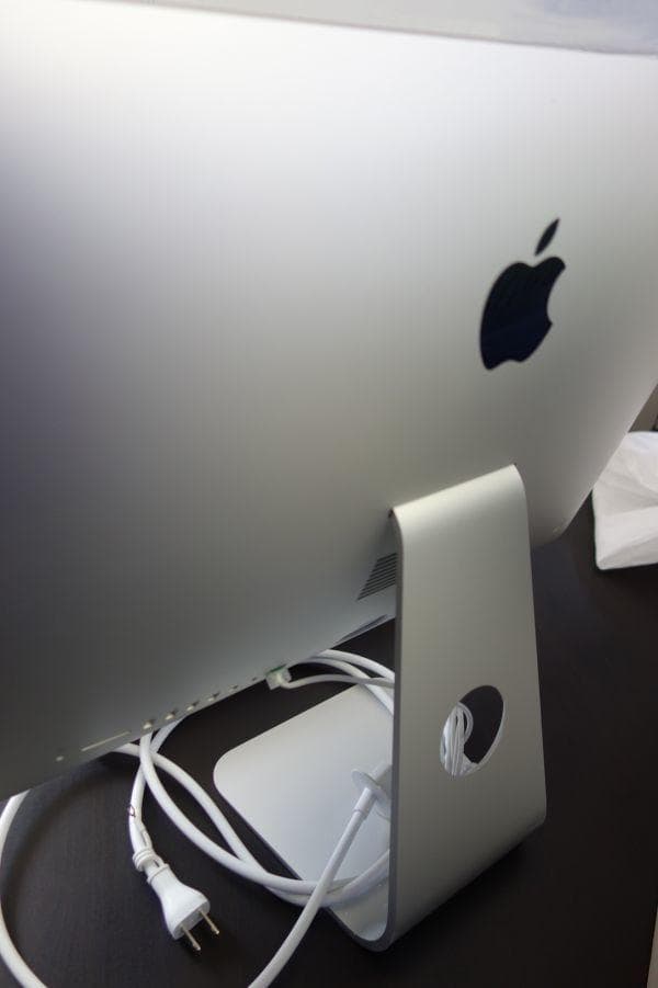 Macデスクトップ iMac 21.5inch Mid 1.4GHz MF883J/A
