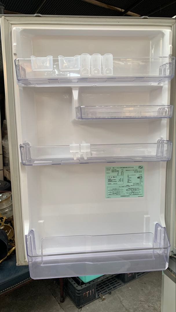 三ノンフロン冷凍冷蔵庫 MR-C37TL-W 370L 3ドア 2012年製