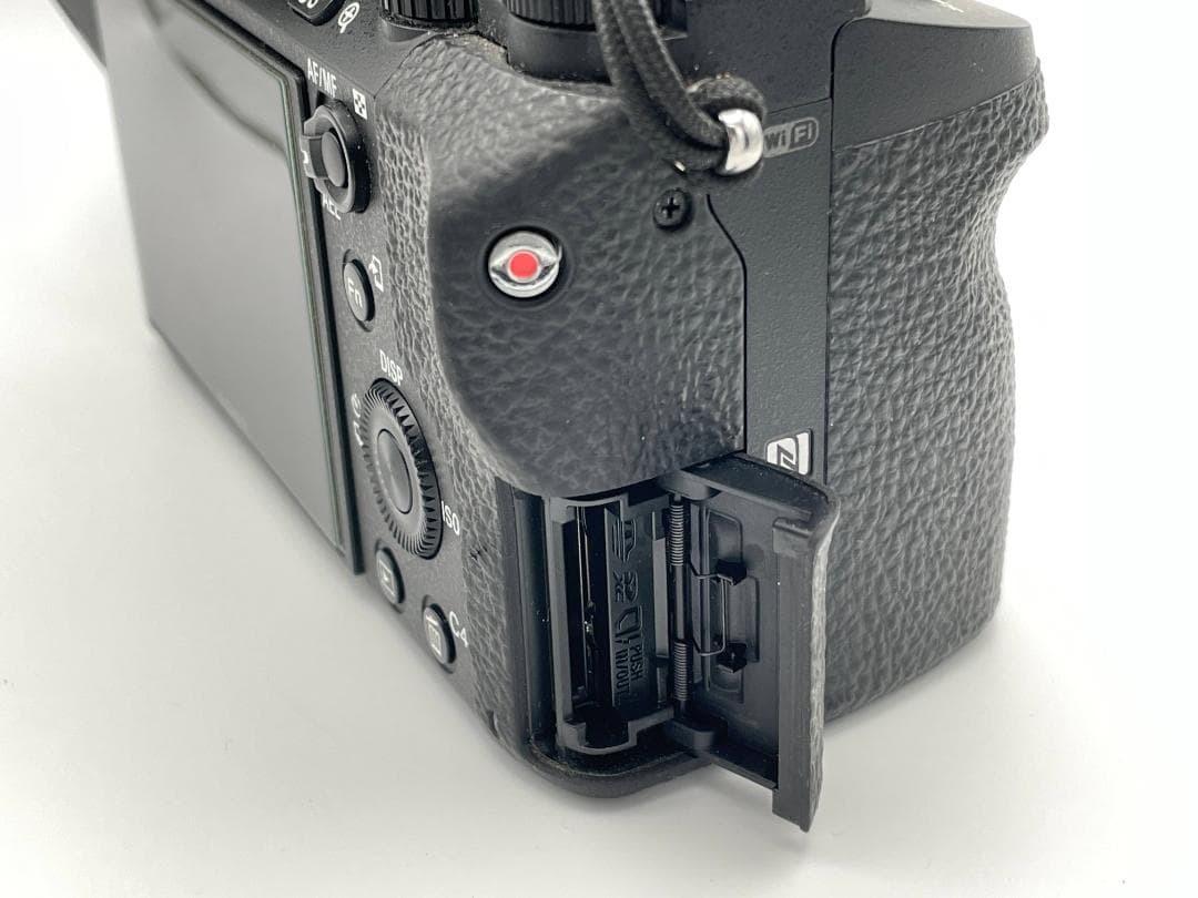 SONY α7II ILCE-7M2　ボディ【シャッター29,609回】