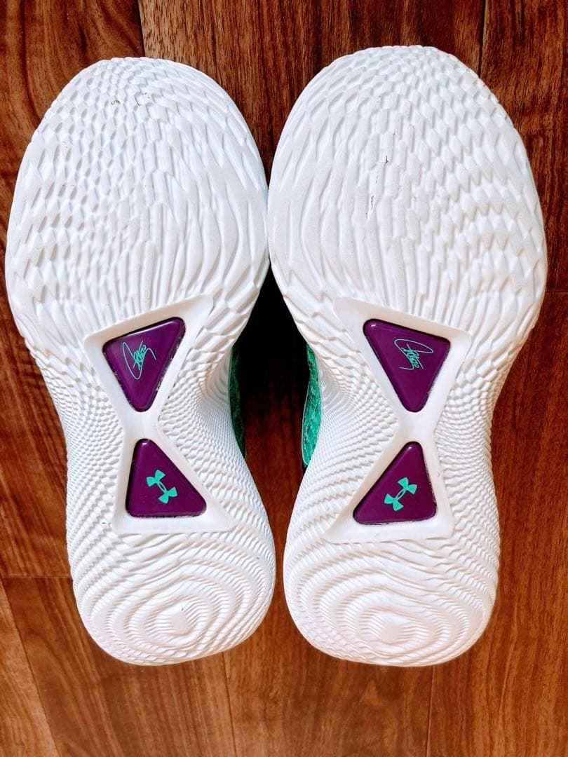 【希少サイズ】curry 9 24.0cm