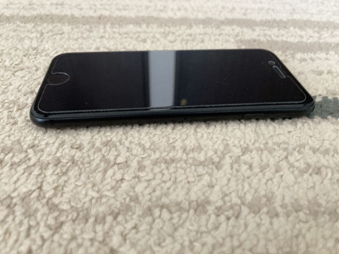 【動作確認済　販売証明書付】AppleiPhoneSE2 128G黒SIMフリー