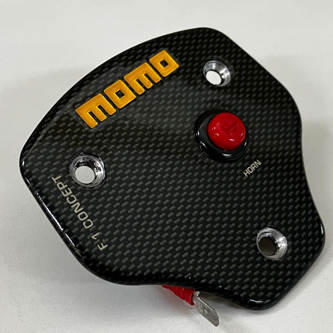希少　momo ホーンボタン　フォーミュラホーン