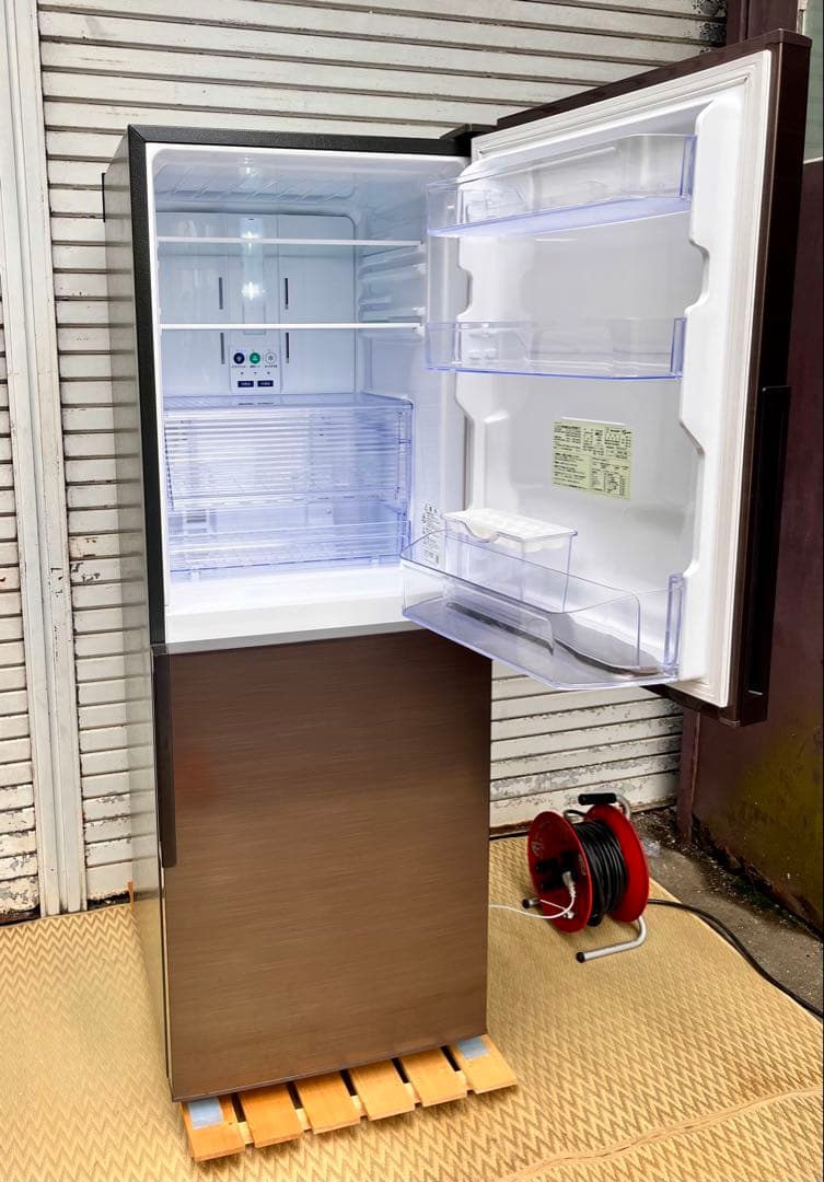 ③【送料無料】2020年SHARPノンフロン冷凍冷蔵庫　SJ-PD28F-T