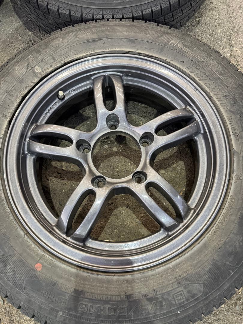 セ*ノ様 175/80R16 スタッドレスタイヤ　ホイールセット　ジムニー