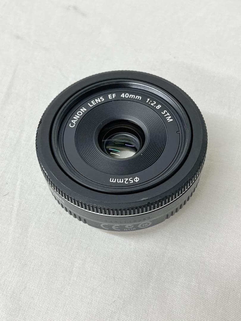 キャノン Canon EFレンズ　EF40mm F2.8 STM