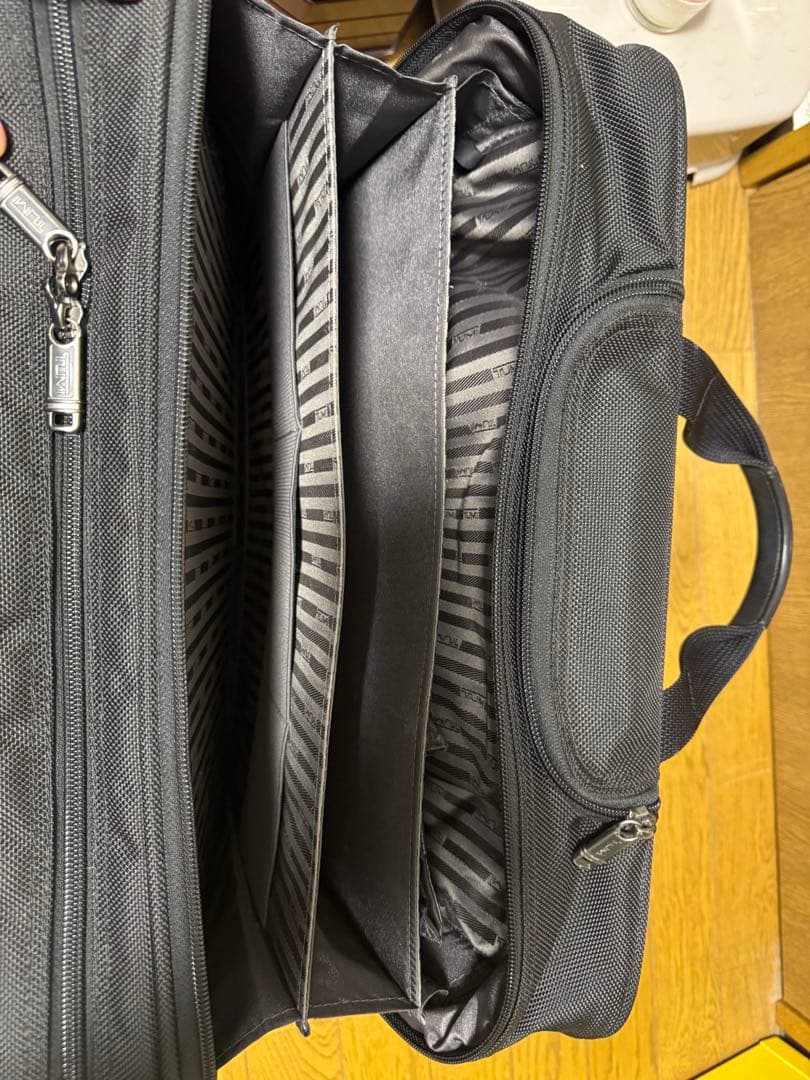 TUMI トゥミ スーツケース キャリーケース キャリーバッグ 26104D4