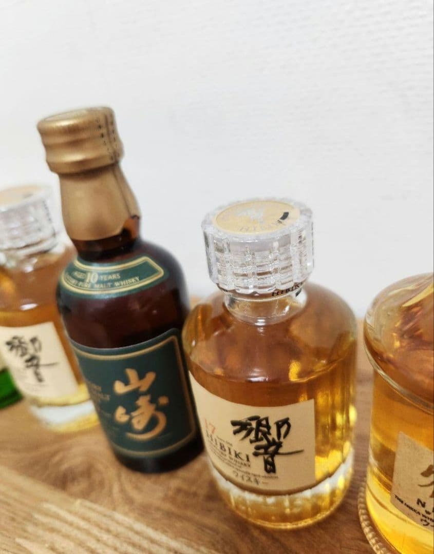 ウイスキーミニボトルセット 6本 各50ml 響17年 山崎10年 白州12年