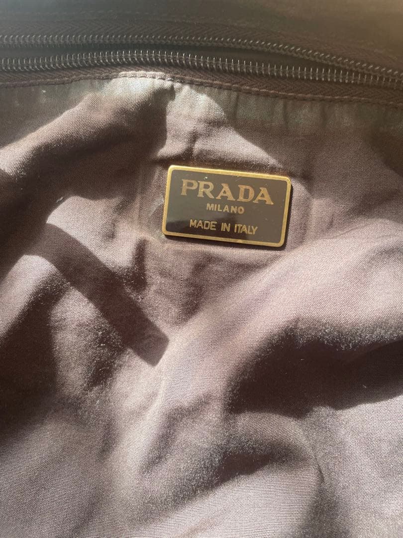 PRADAプラダ 90年代　ヴィンテージ スエード ショルダーバッグ イタリア製