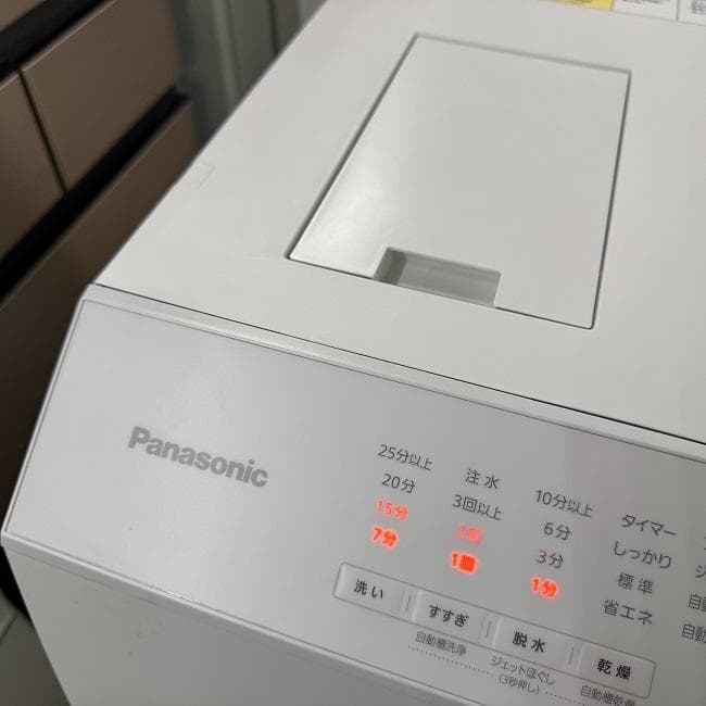 地域限定送料無料　超美品 パナソニック ドラム式洗濯乾燥機 NA-LX113B