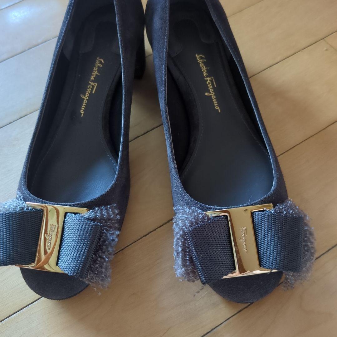 Salvatore Ferragamo ダークブラウン フラットシューズ
