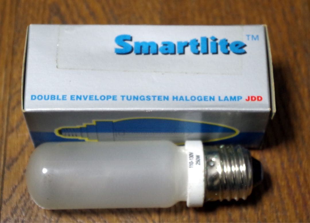 Falcon DE600Bモノブロックストロボ スタンド付きフルセット