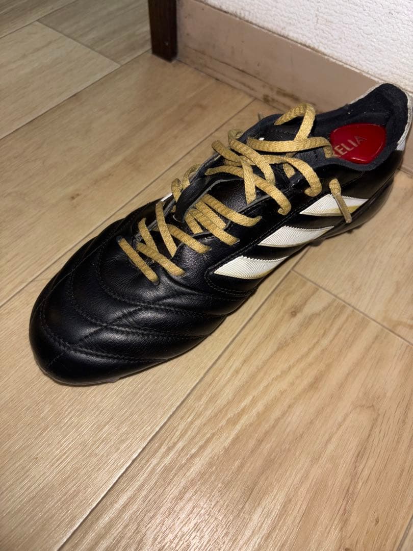 コパアイコン サッカーシューズ 黒/白