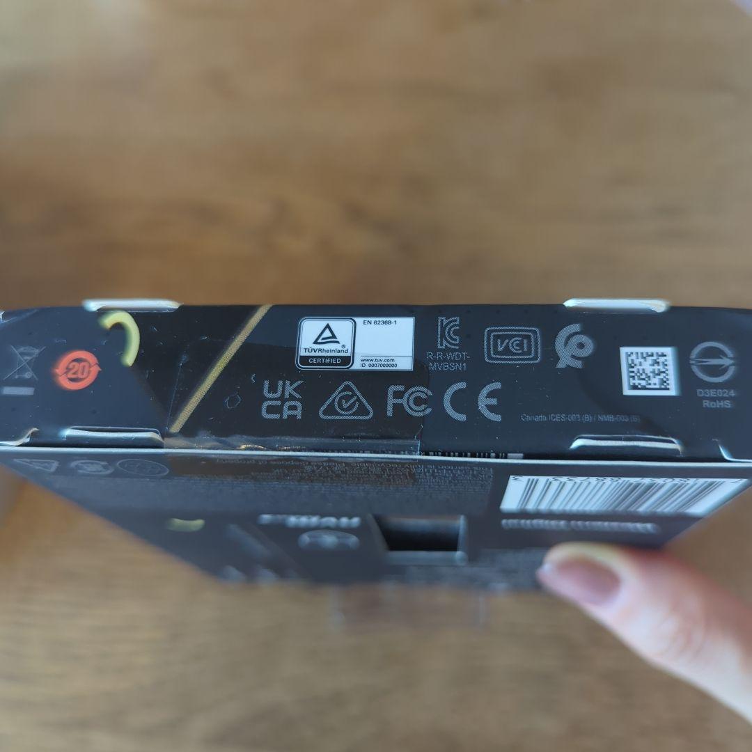 ウエスタンデジタル　内蔵SSD　1TB