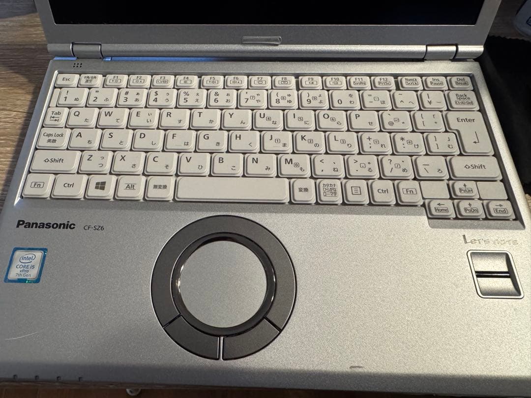 【週末限定値下げ】レッツノート CF-SZ6 /メモリ8GB/SSD256GB