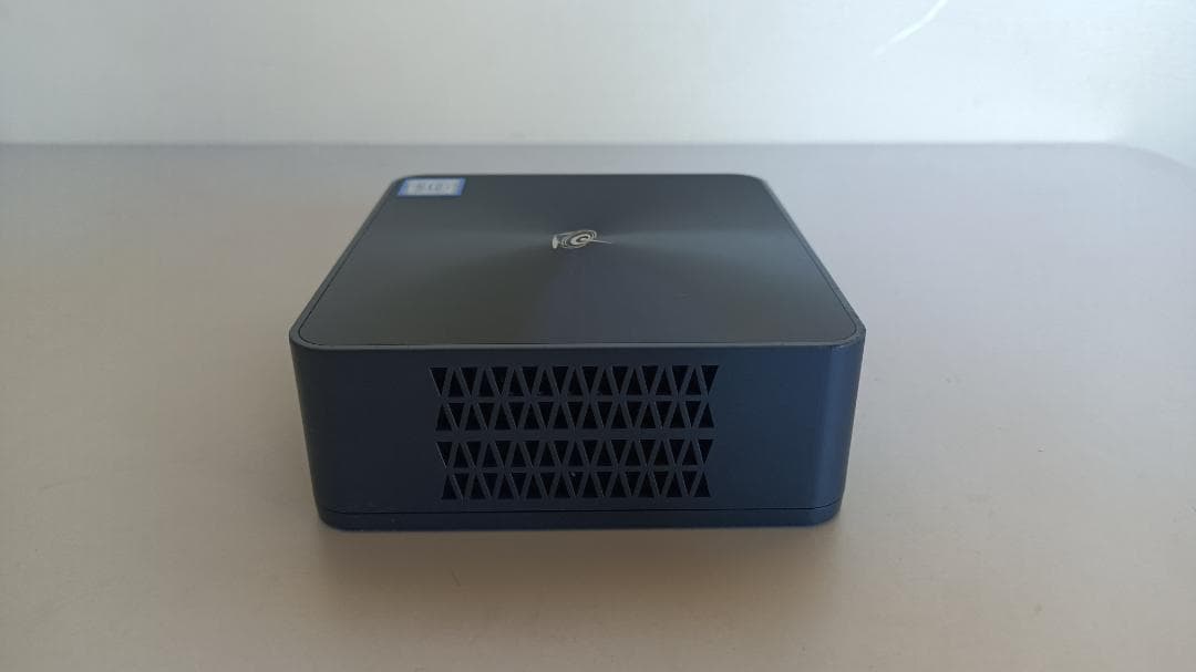 ミニPC 第八世代i5 SSD256G メモリ8G office 無線Wi-Fi