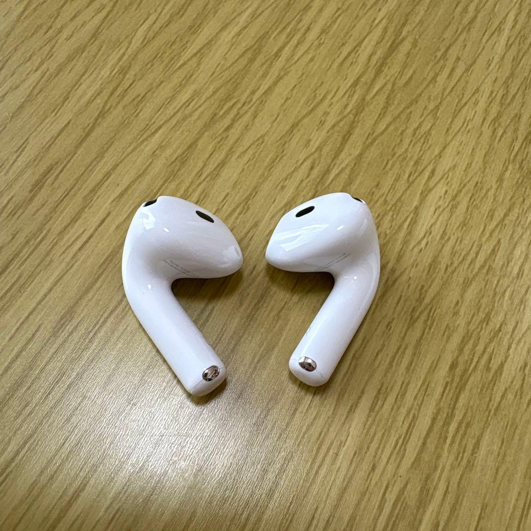 純正　AirPods 4（エアーポッズ 4） アクティブノイズキャンセリング搭載
