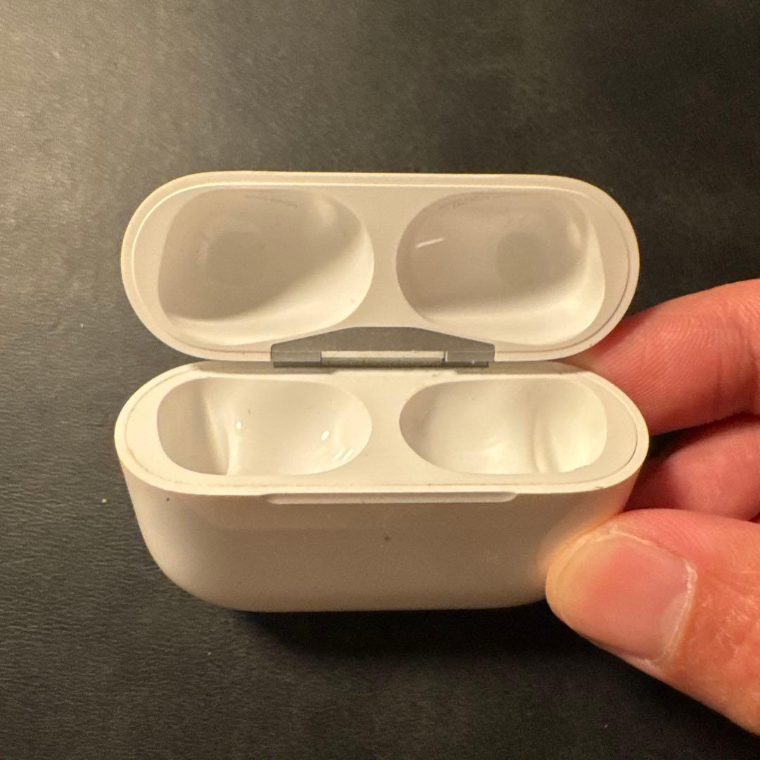 AirPods Pro (2世代 Lightning) MQD83J/A