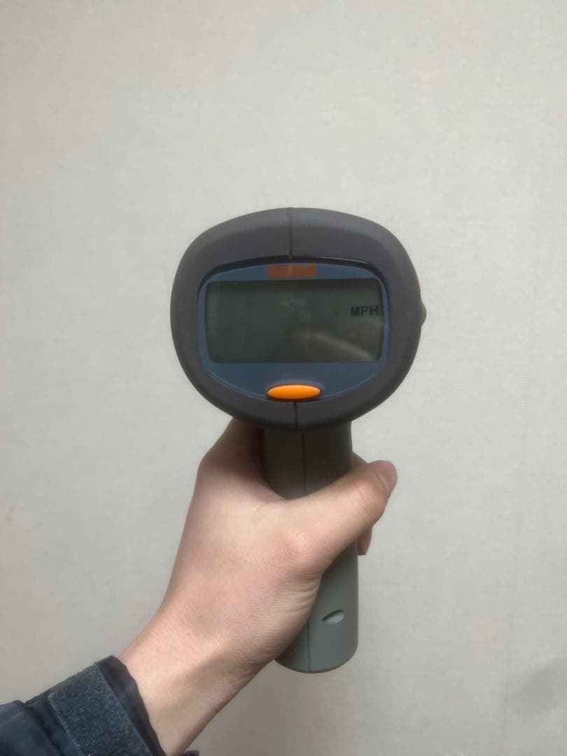 Bushnell スピードガン