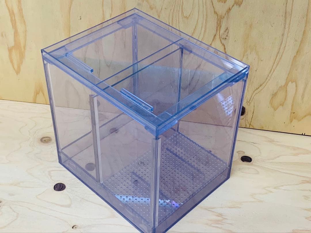 塩ビ製小型濾過槽　 サイズ　Ｗ300ｘＤ240ｘＨ300