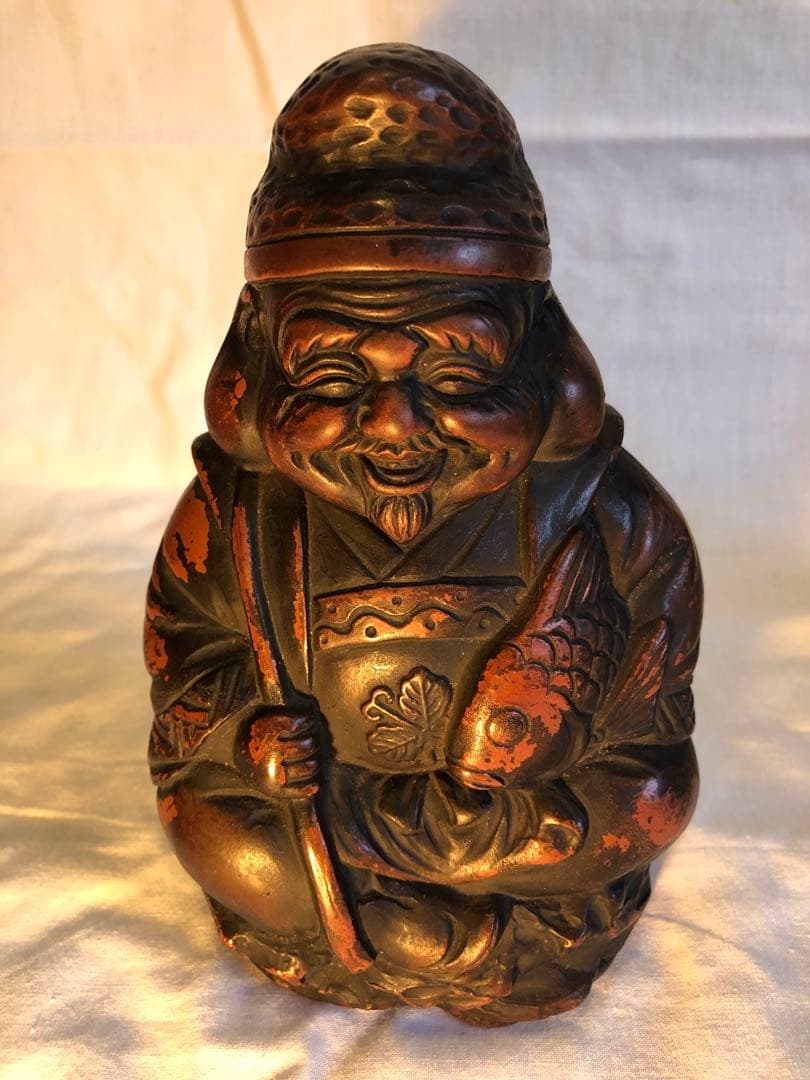 備前焼の恵比寿像　高さ18.3cm