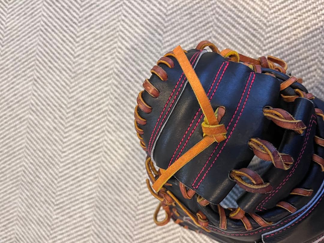 ハタケヤマ　硬式用キャッチャーミット PBW-7208B 廃盤モデル