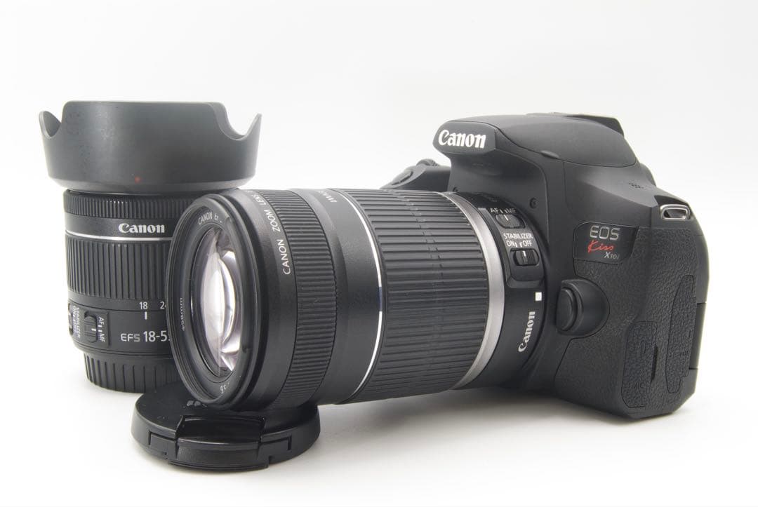 【即使用可能】Canon EOS Kiss X10i Wレンズ　手ぶれ補正　美品