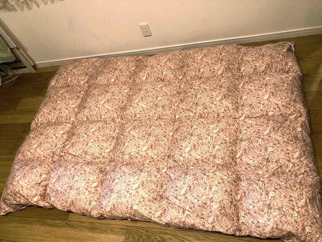 フィンランド産グースダウン　95% フェザー5% 超長綿100% 1.3k