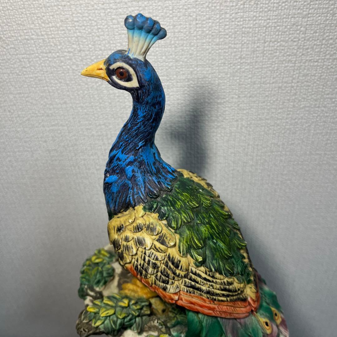 【匿名配送】孔雀　置物　置き物　オブジェ　ピーコック　サンクチュアリ　孔雀の楽園
