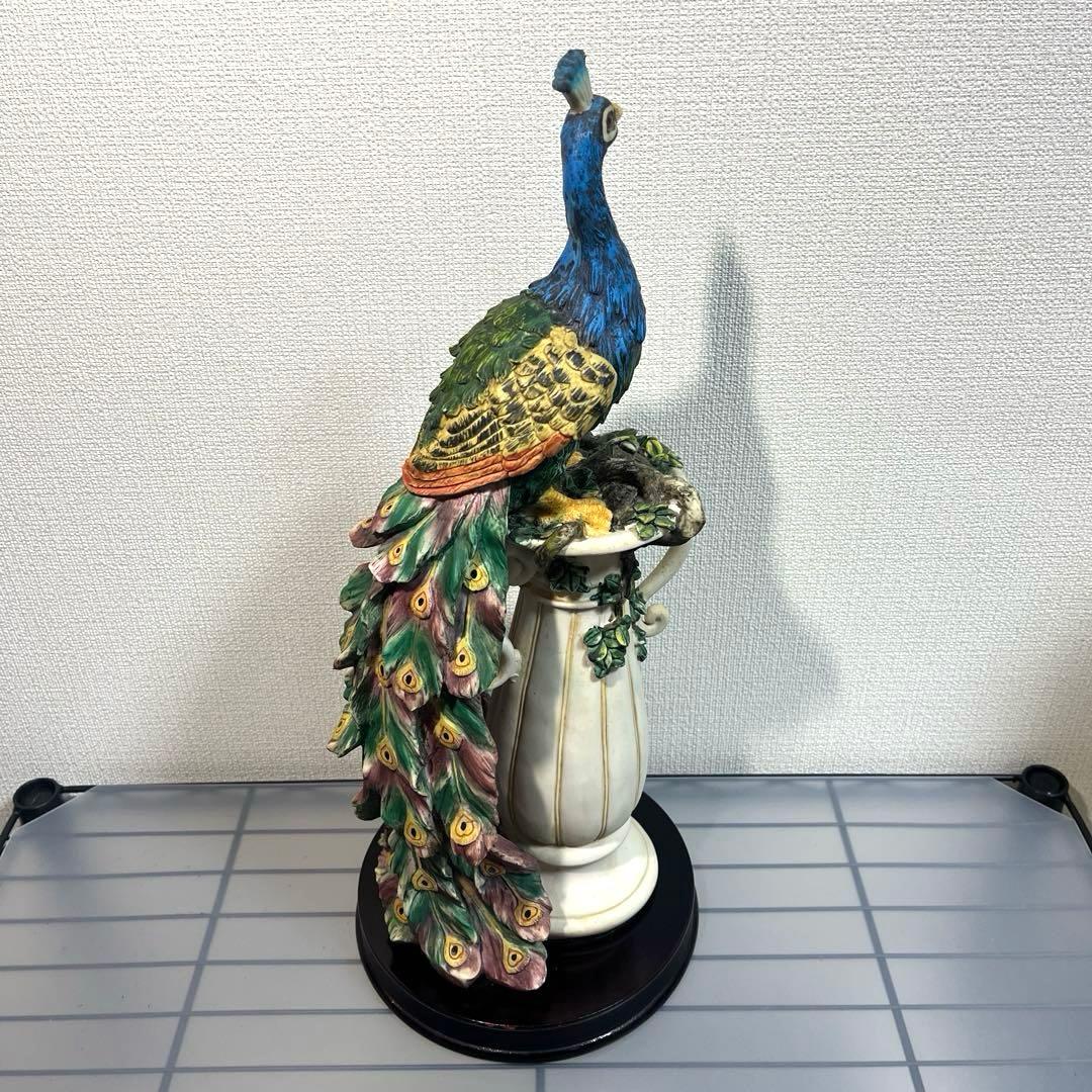 【匿名配送】孔雀　置物　置き物　オブジェ　ピーコック　サンクチュアリ　孔雀の楽園