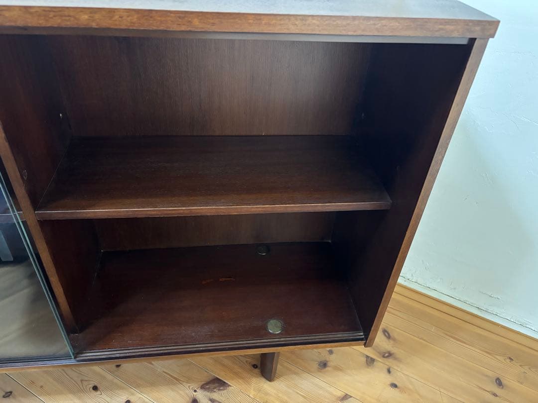 北欧ヴィンテージ　AVALON/アヴァロン　ガラスキャビネット