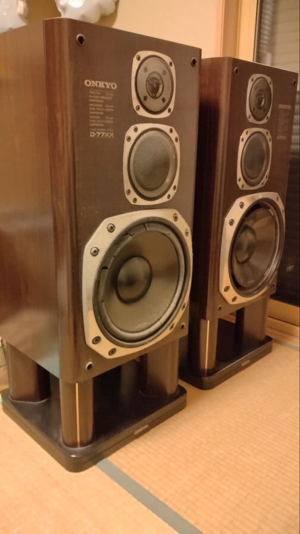 【引取限定】ONKYO D-77XX フロア型スピーカー 専用台付きジャンク