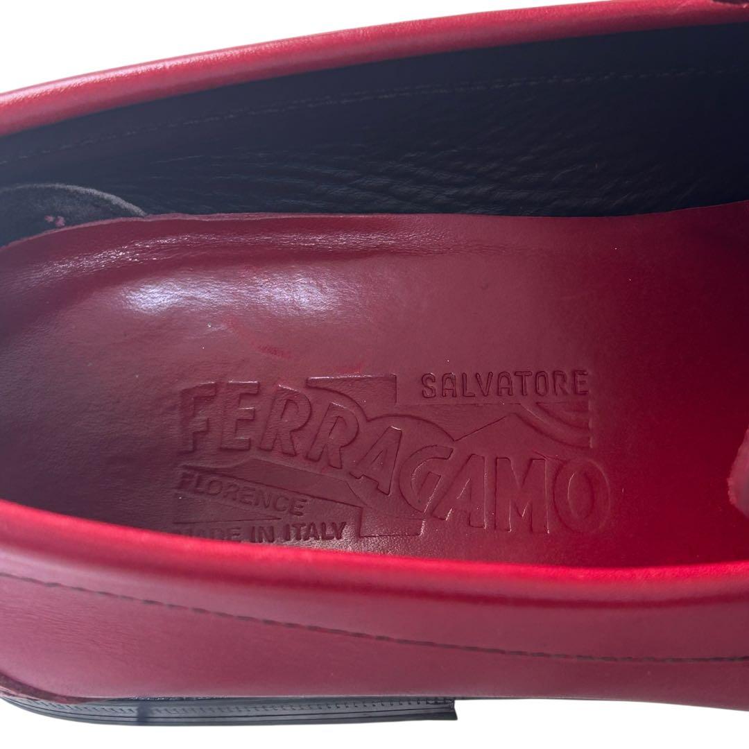 美品 希少カラーフェラガモ ガンチーニローファー レッド 25.5cm