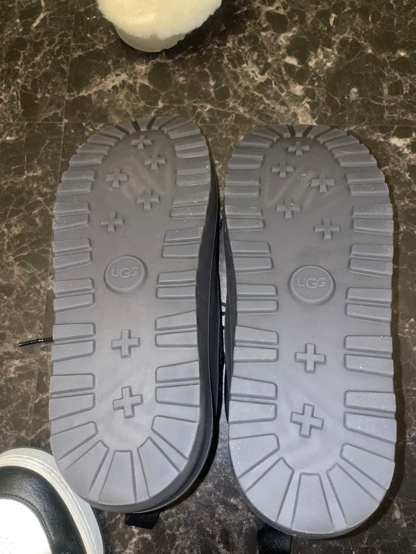 UGG ウィンターブーツ M クラシック ミニ レースアップ　28㎝　アグ