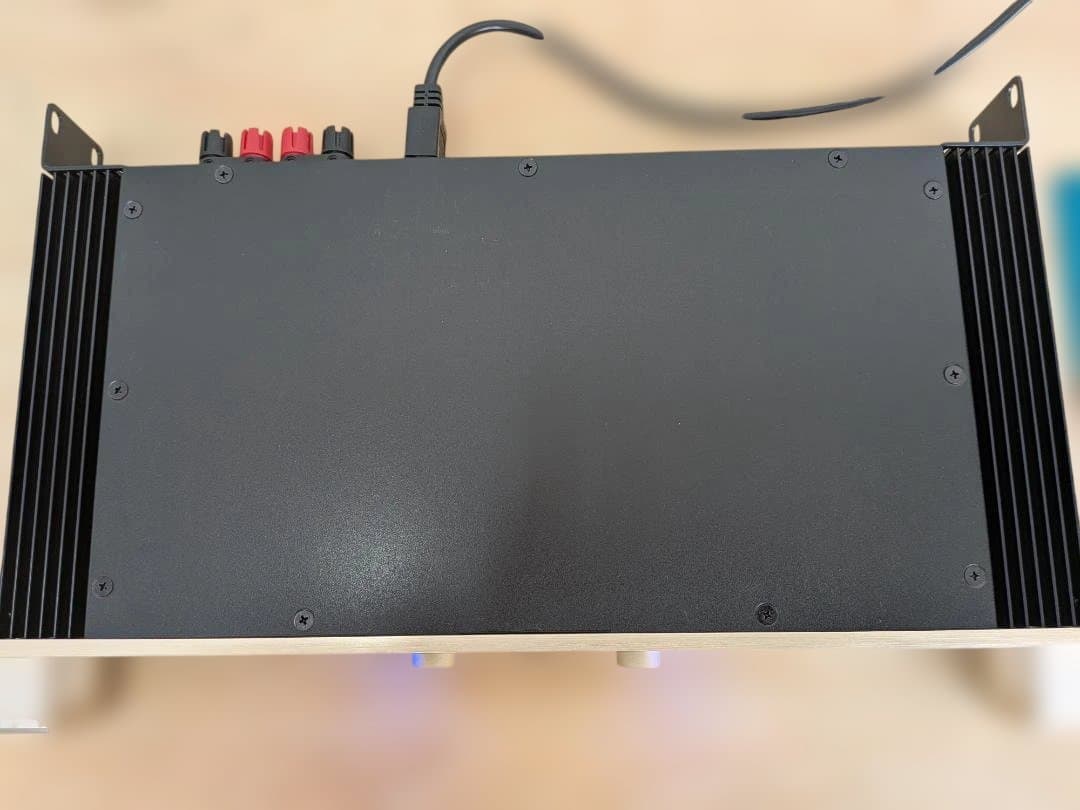 CLASSIC PRO クラシックプロ パワーアンプ CP400