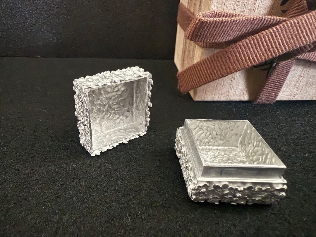 【未使用】髙橋賢悟 匣「空華