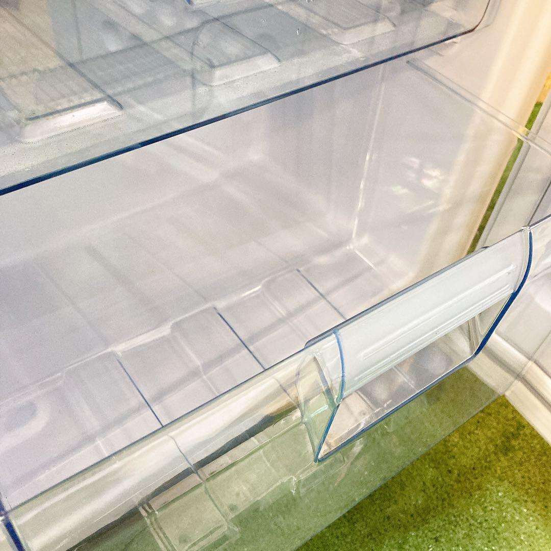 アイリスオーヤマ　ノンフロン冷凍庫　IUSD-9B-W 85L