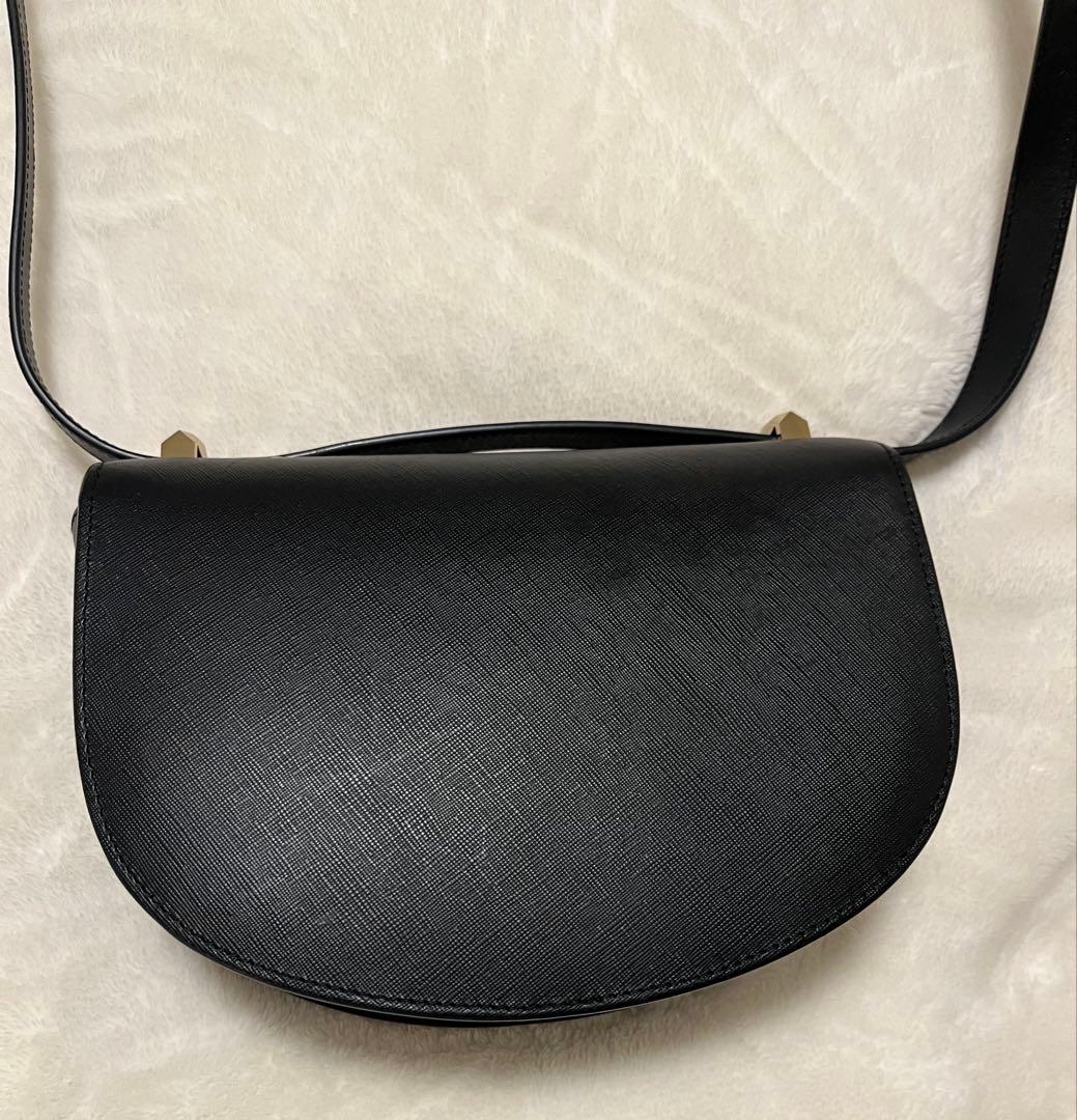 A.P.C アーペーセー　geneve ショルダーバッグ　ブラック　黒