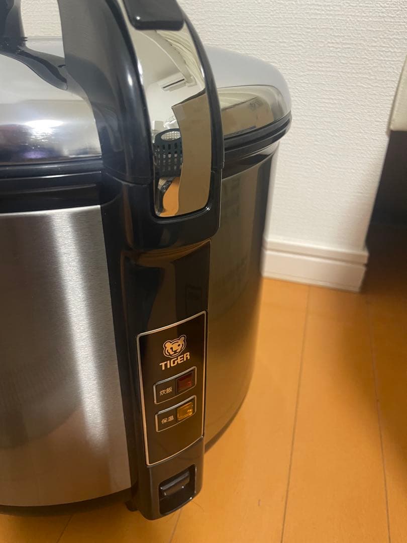 TIGER タイガー 炊飯器 業務用 大型 1.5升JCC-270P 未使用