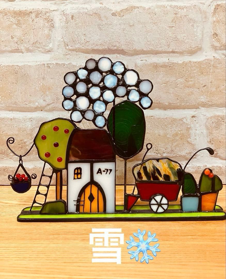 ステンドグラス　小さな街並みと四季の訪れ　計4件