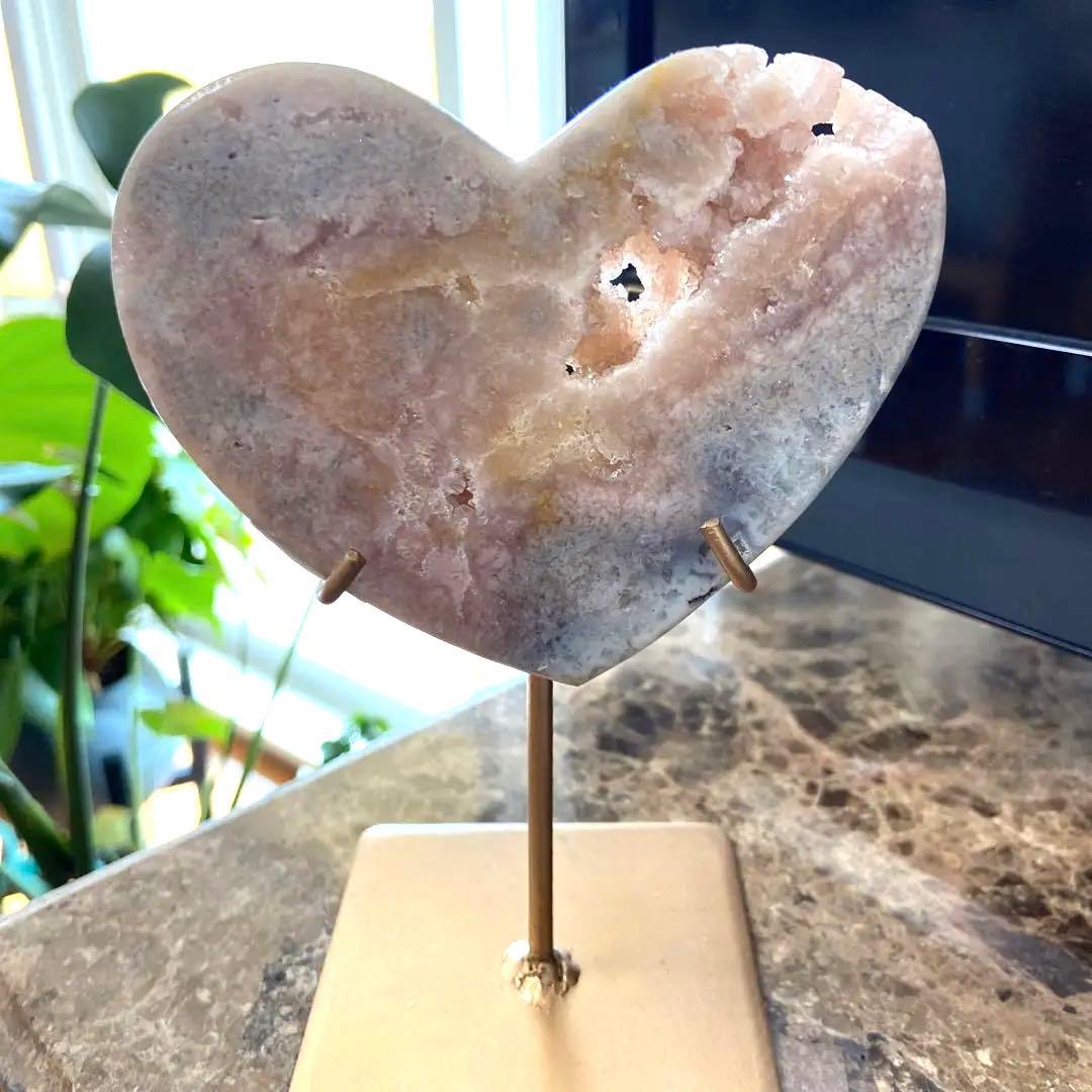 ブラジル産　ピンクアメジスト　ハート　スタンド付き