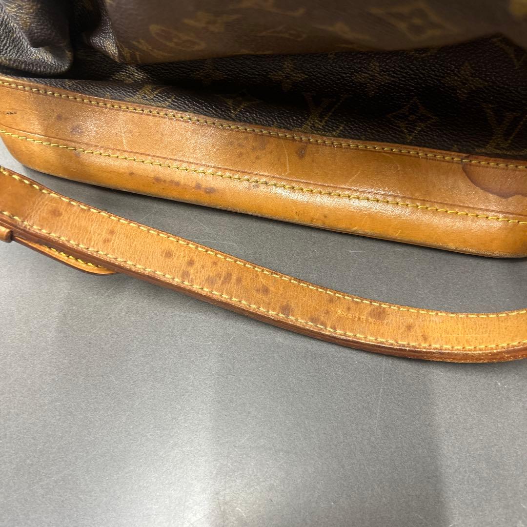 Louis Vuitton モノグラム　ノエ　M42224